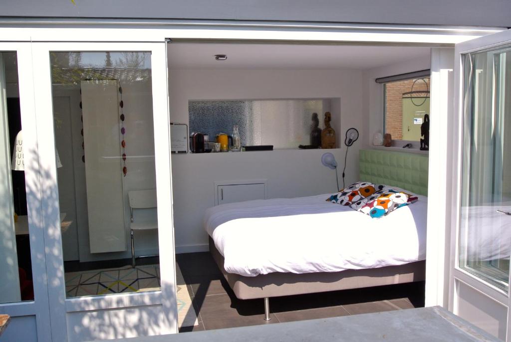 Naar Ineke room 6